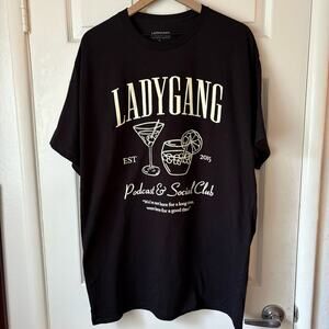 Ladygang Podcast Social Club Black T-Shirt size XL
